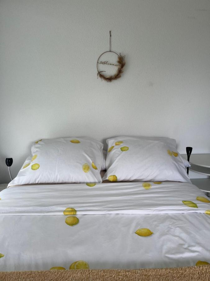Appartamento Au Bord De L'Eau Orpund Esterno foto